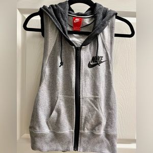 Boys Nike hoodie sweatshirt vest